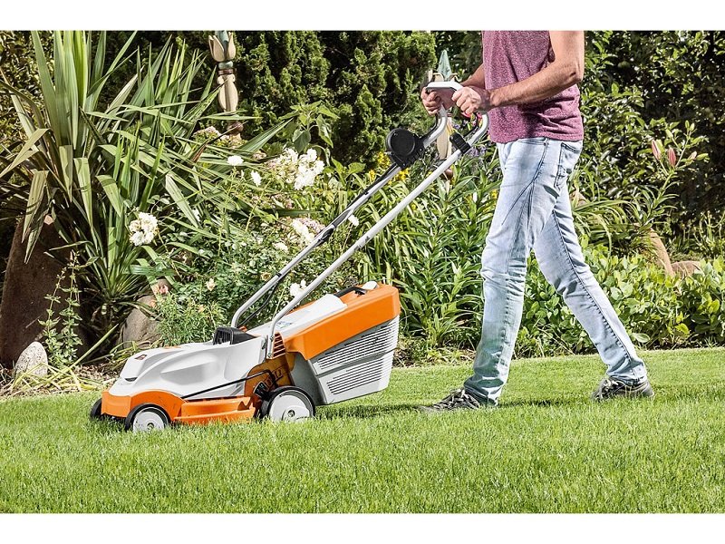 STIHL Baterijska kosačica za travu RMA 235 SET cena karakteristike ...